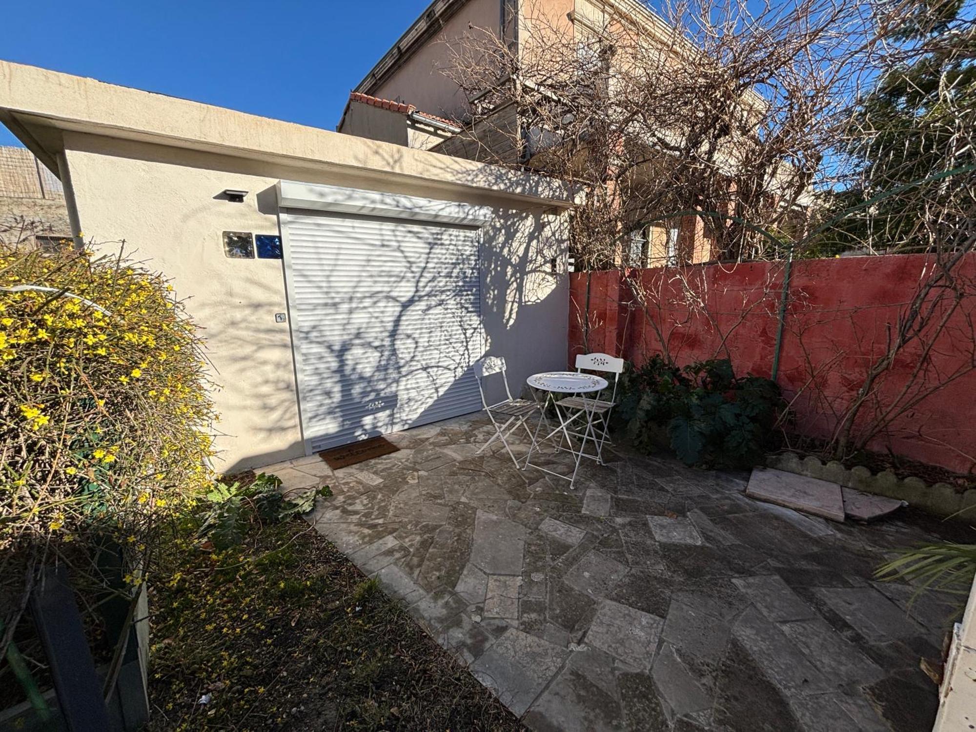 Studio Avec Clim Et Terrasse Proche Du Centre Ville D'Avignon Exteriör bild